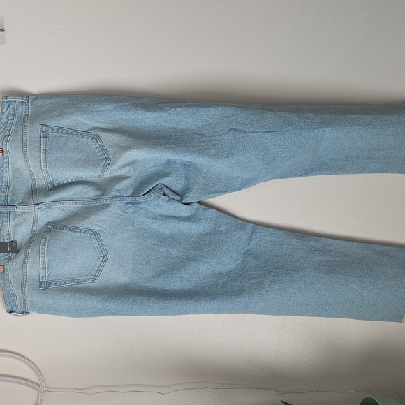 Torrid Light Blue Distressed Jeans 20 - Picture 8 of 8